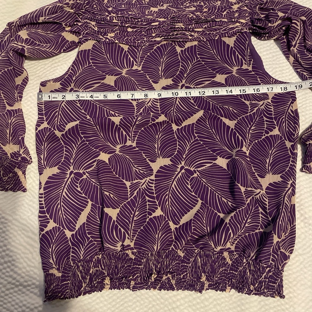 Bcbgmaxazria Purple Leaf Pattern Blouse - image 7